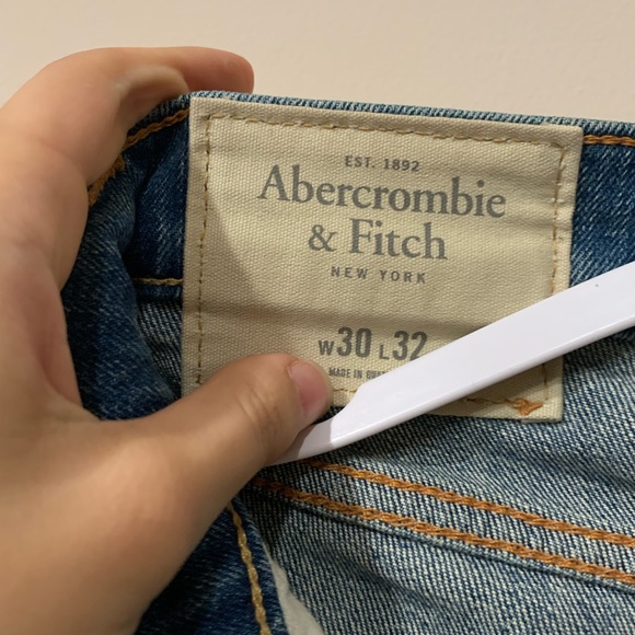 Abercrombie and Fitch button fly jeans - Picture 2 of 5